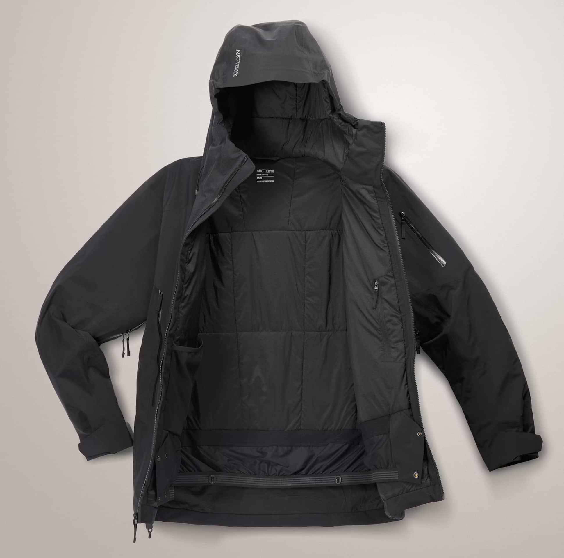 Sabre Insulated Jacket for skiing and snowboarding