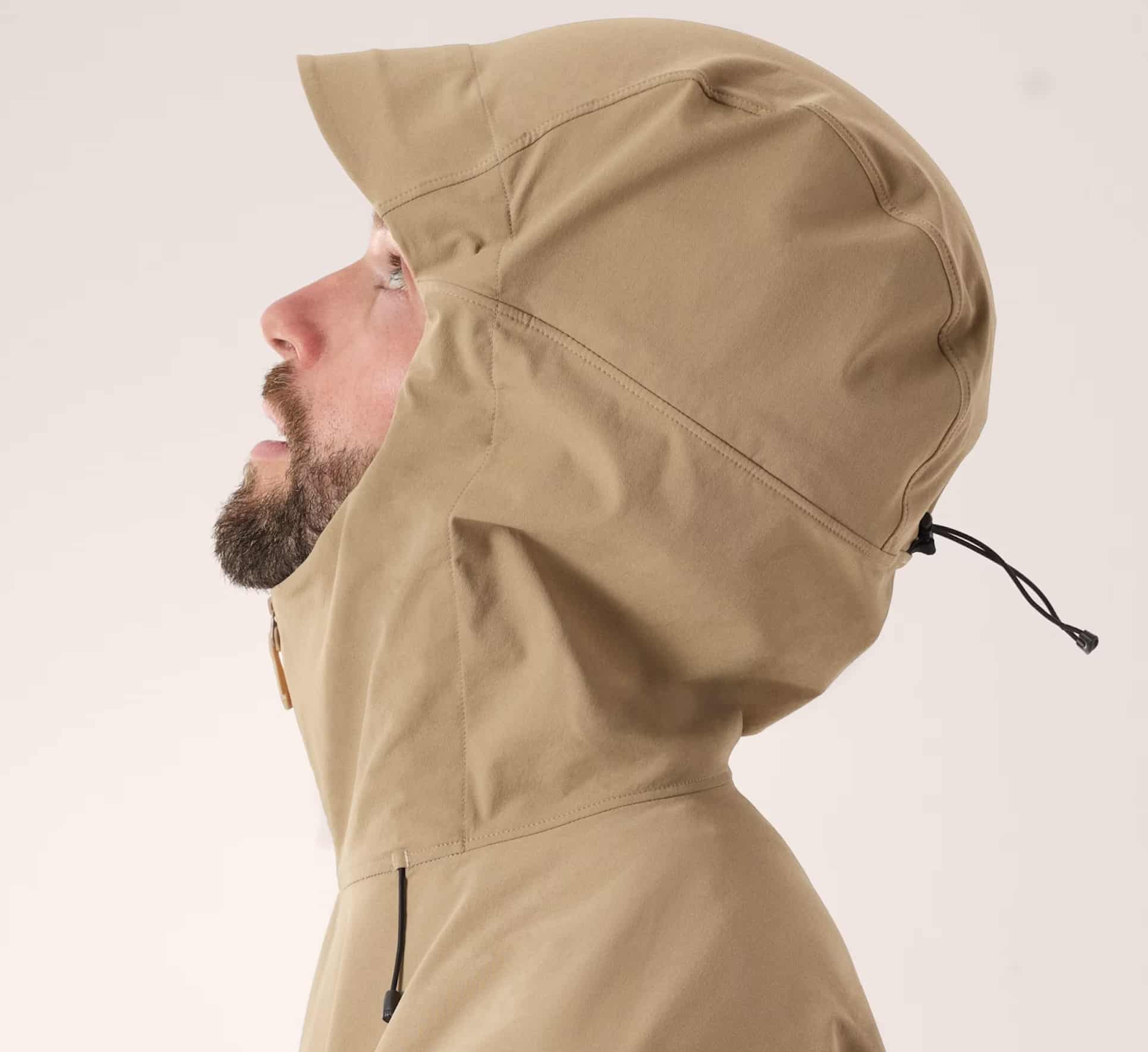 Adjustable StormHood on the Arc'teryx Serratus Hoody for men