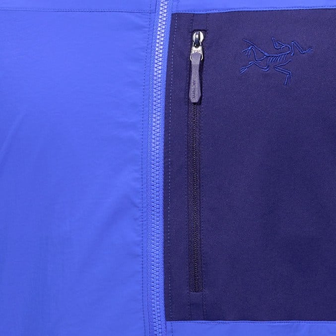 Proton SL Hoody exterior chest pocket