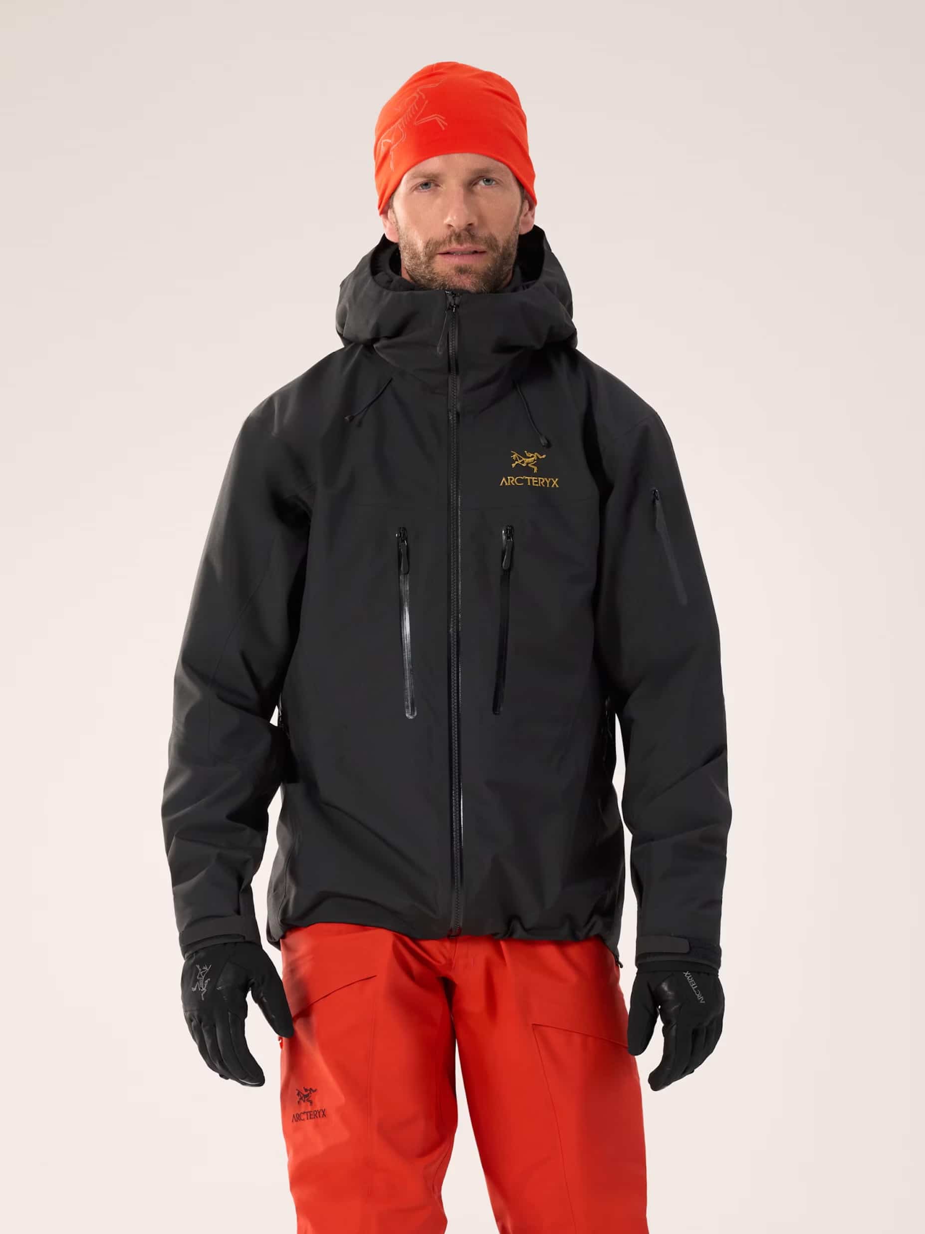 Alpha SV Jacket with Gore-Tex PRO ePE in 24K Black