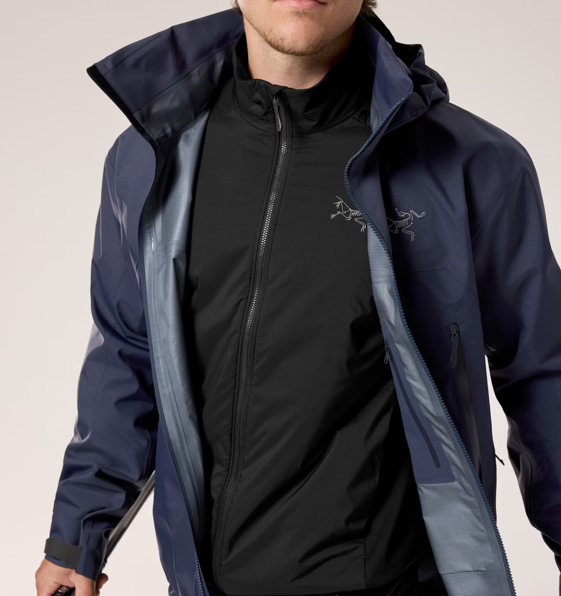 Beta AR Gore-Tex PRO ePE in Black Sapphire